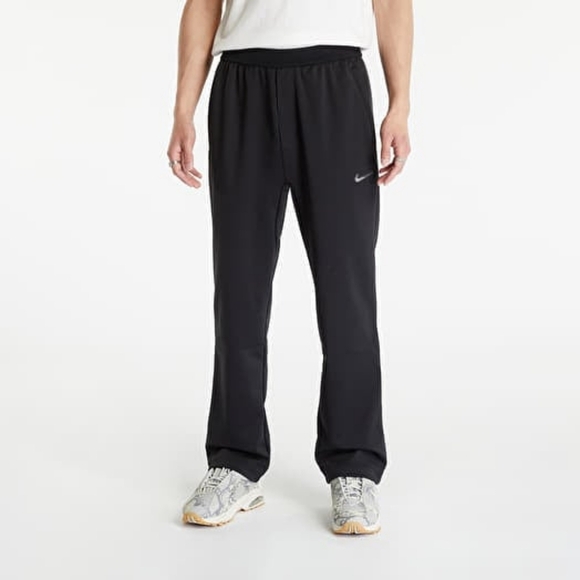 Nike Men's Black Joggers, Size Large - Picture 1 of 6